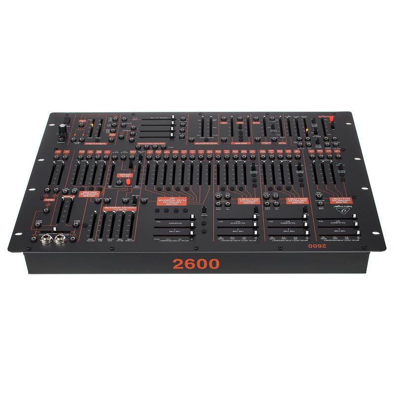 Behringer 2600